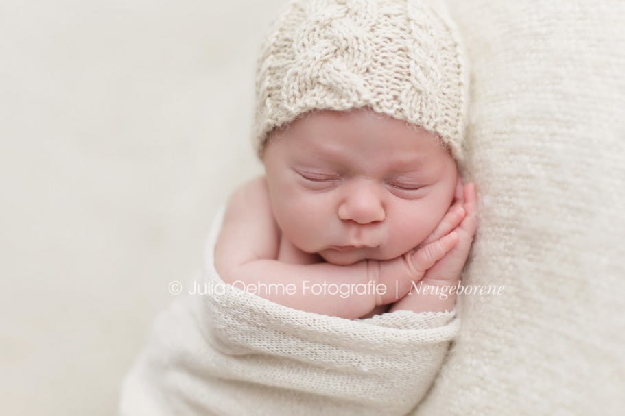 babyfotos-leipzig-neugeborenenfotos-leipzig-julia-oehme-babyfotografie-baby-