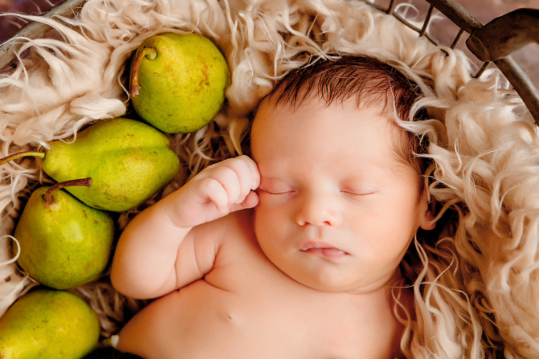 babyfotograf paderborn, neugeborenen fotoshooting, kreative babyfotos 