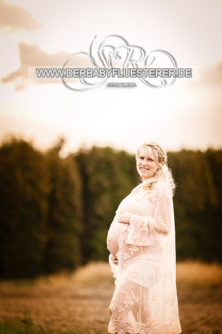 www.derbabyfluesterer.de_babyfotos_schwangerschaft_140829_110