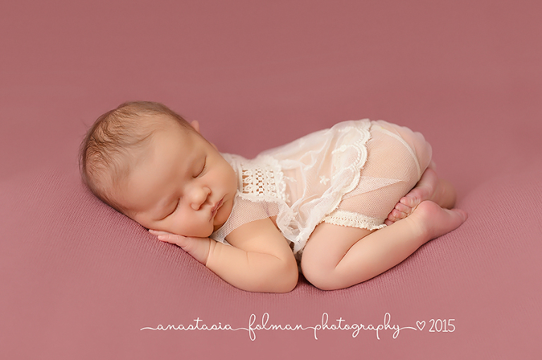 babyfotos_Volkmarsen_babyfotograf_warburg_neugeborenenfotografie_paderborn001