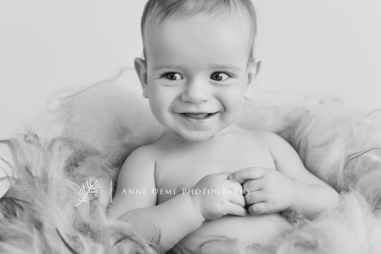 professionelle_babyfotografie_babyfotografin_anne_deml_muenchen_freising_erstes_jahr_baby_augsburg_babyfotograf_leon_11