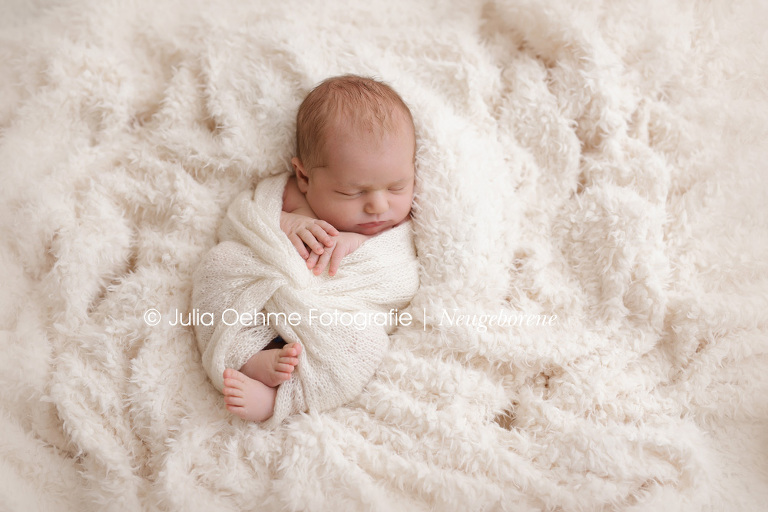 julia oehme neugeborenenfotos natürlich babyfotos mädchen baby