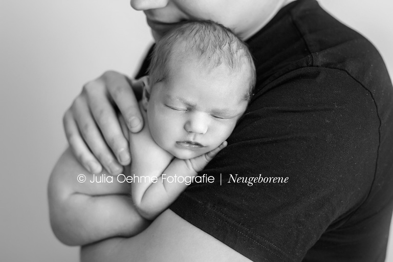 julia oehme neugeborenenfotos natürlich babyfotos mädchen baby