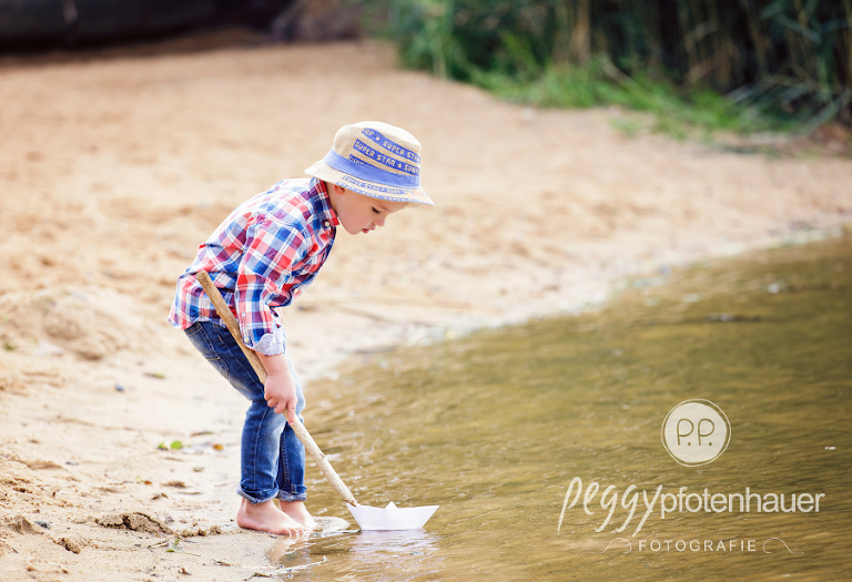 kinderportraits-in-der-natur-bei-bamberg-kinderfotograf-erlangen