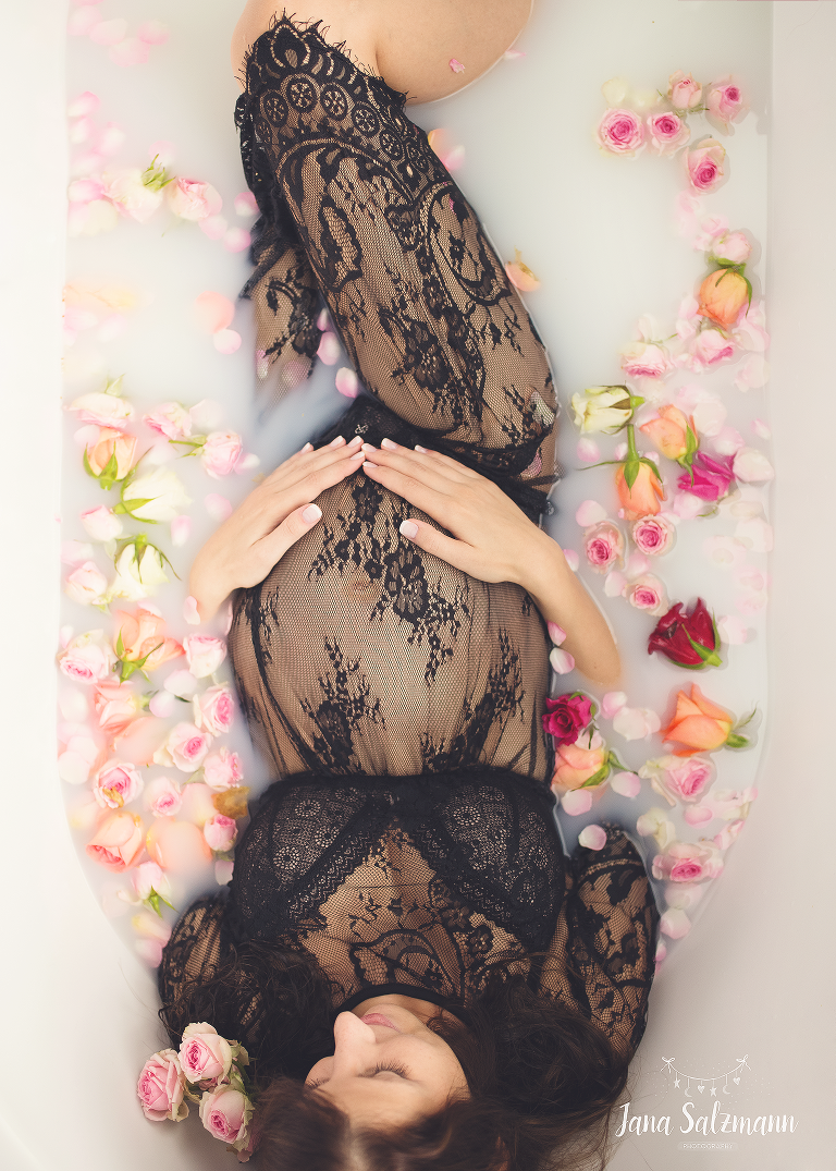 Babybauch shooting in milchbad berlin