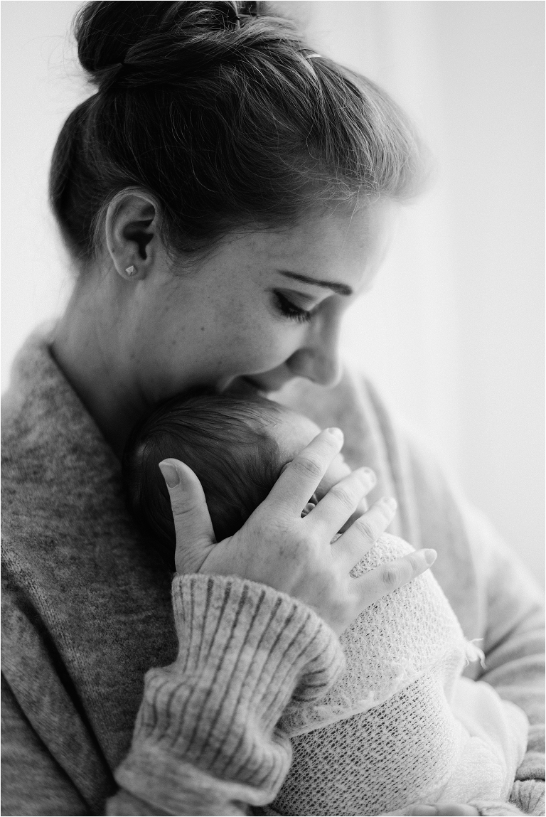Newborn, Babybilder, Babyfotos, Mamababybilder, Babyfotograf, Newbornfotograf, Fotograf Ostschweiz, Corinne Chollet
