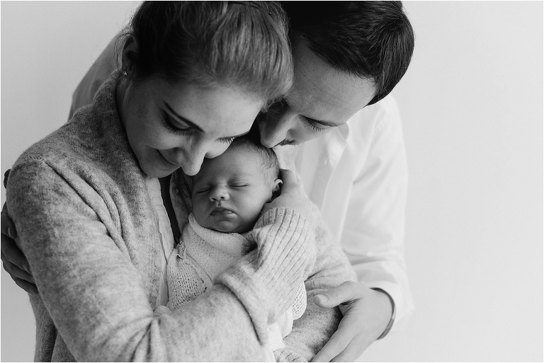 Newborn, Babybilder, Babyfotos, Mamababybilder, Babyfotograf, Newbornfotograf, Fotograf Ostschweiz, Corinne Chollet