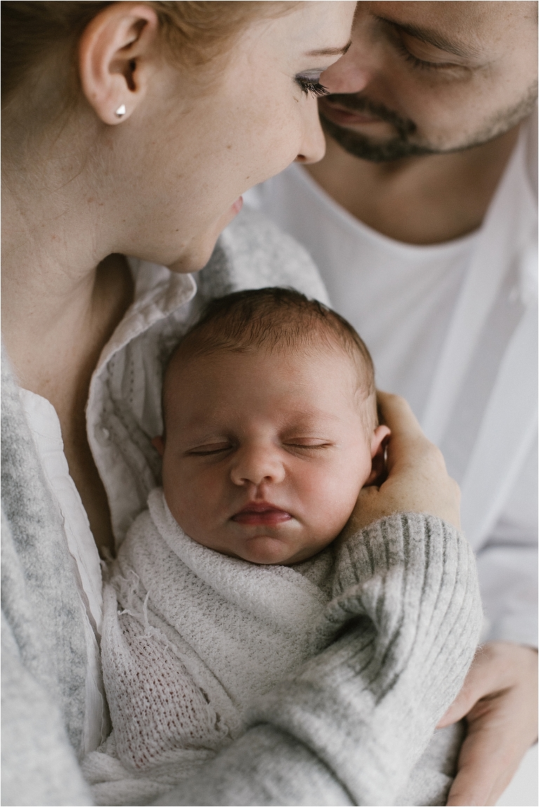 Newborn, Babybilder, Babyfotos, Mamababybilder, Babyfotograf, Newbornfotograf, Fotograf Ostschweiz, Corinne Chollet