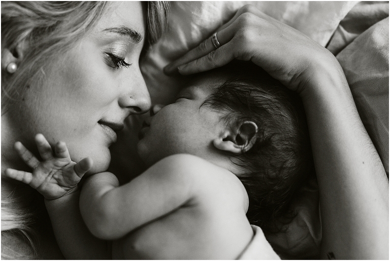 Newborn, Babybilder, Babyfotos, Mamababybilder, Babyfotograf, Newbornfotograf, Fotograf Ostschweiz, Corinne Chollet