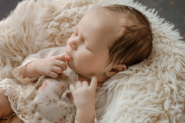 Fotograf Paderborn, Neugeborenenfotoshooting, Neugeborenenfotograf, Babyfotoshooting, Familienfotograf