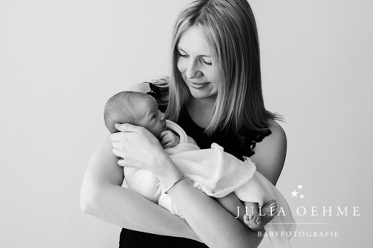 neugeborenes und mama fotoshooting leipzig julia oehme