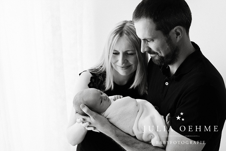 neugeborenes mit eltern fotoshooting leipzig julia oehme